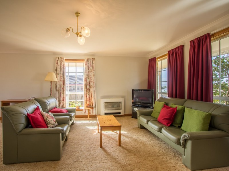 6 Sarah Court, Summerhill TAS 7250