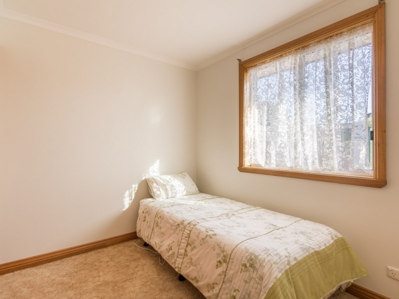 6 Sarah Court, Summerhill TAS 7250