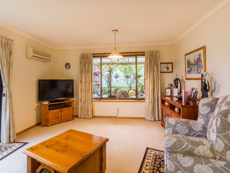 32 Vermeer Avenue, Newnham TAS 7248