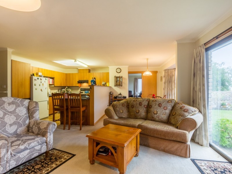 32 Vermeer Avenue, Newnham TAS 7248