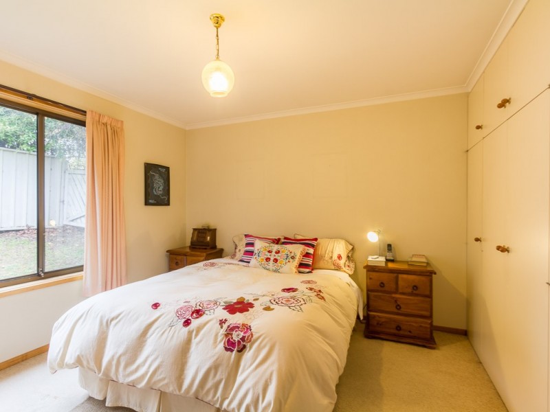 32 Vermeer Avenue, Newnham TAS 7248