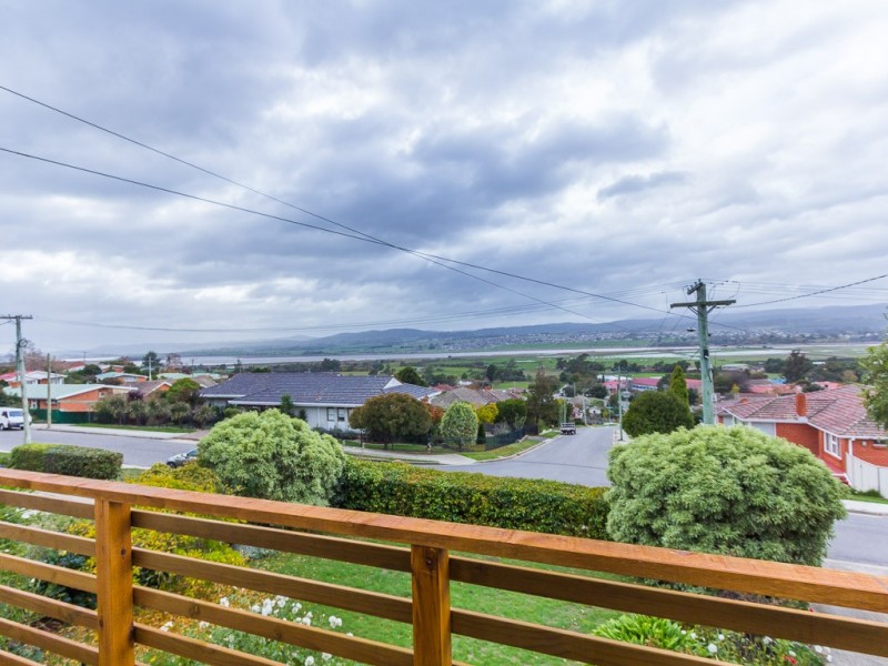 53 Dion Crescent, Riverside TAS 7250