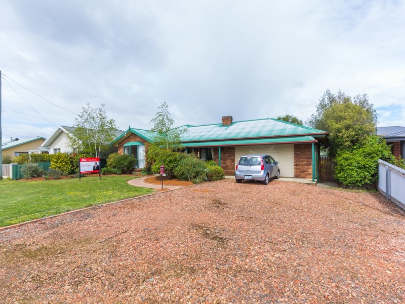 16 Cracroft Street, Longford TAS 7301