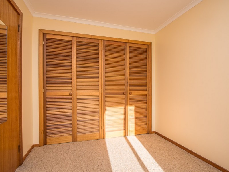 1, 2 and 3/37 Bishops Drive, Newnham TAS 7248