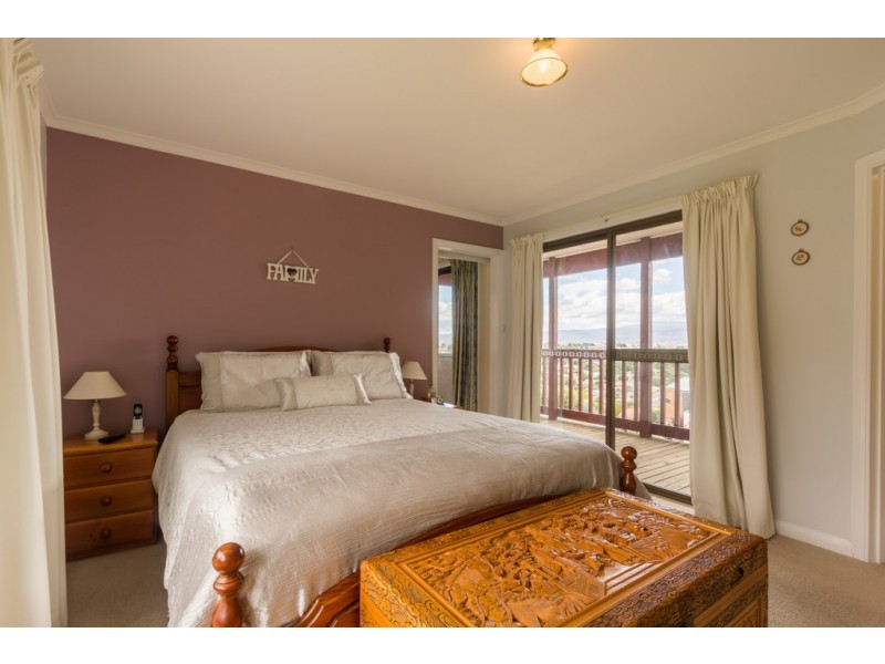 2 NICHOLS STREET, Kings Meadows TAS 7249