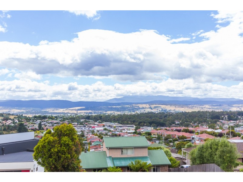 2 NICHOLS STREET, Kings Meadows TAS 7249