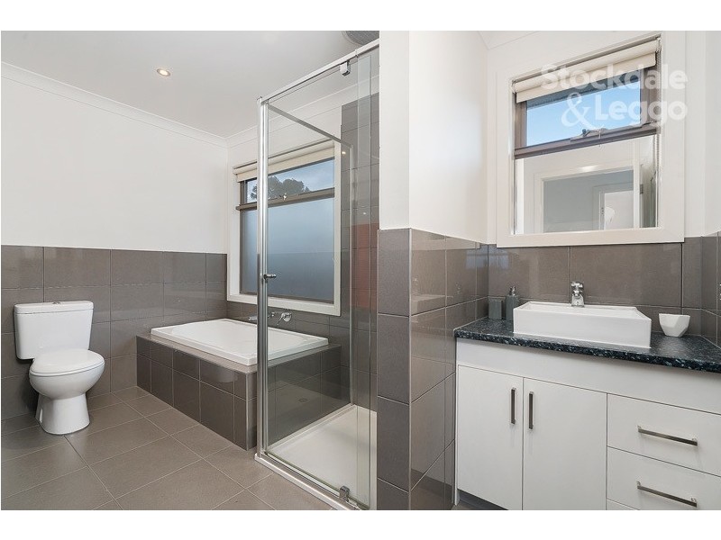 1/146 Hilton Street, Glenroy VIC 3046