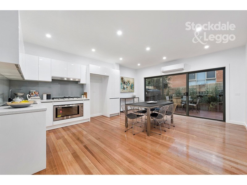 2 /1 Marrson Place, Glenroy VIC 3046