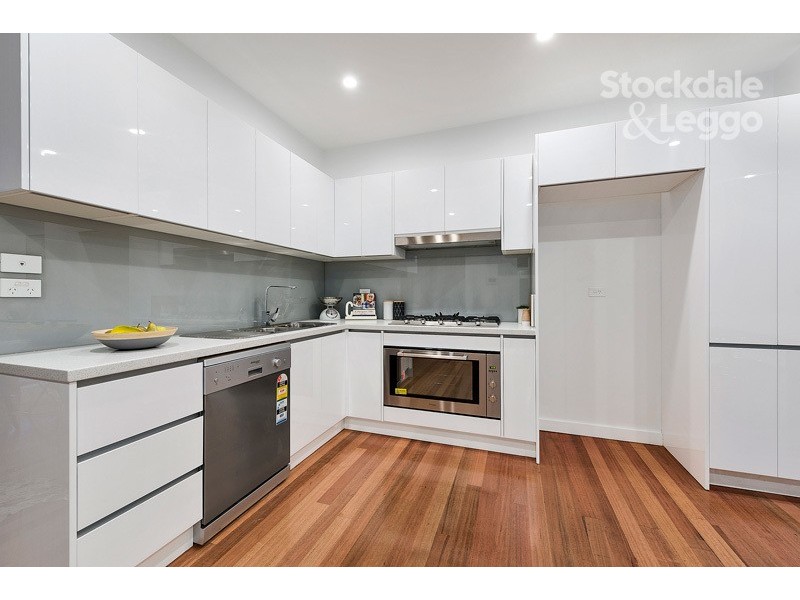 2 /1 Marrson Place, Glenroy VIC 3046