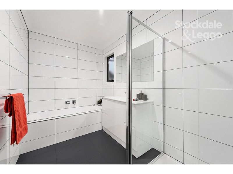 2 /1 Marrson Place, Glenroy VIC 3046