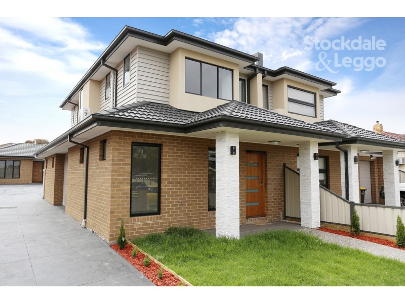 2/14 Lex Grove, Oak Park VIC 3046