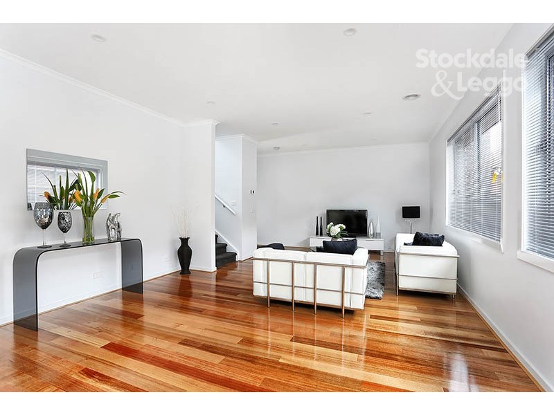 2/13 Becket Street South, Glenroy VIC 3046