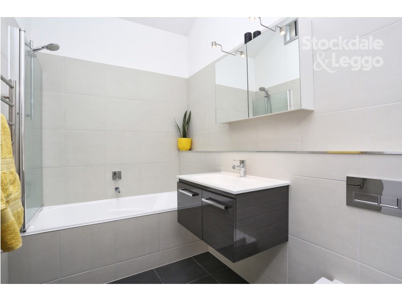 87 Beatty Avenue, Glenroy VIC 3046