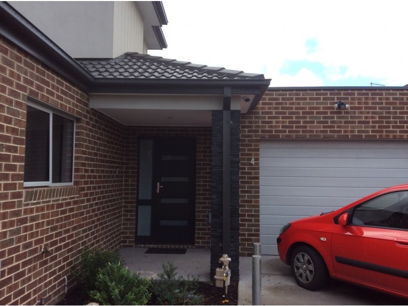 4/141 Loongana Avenue, Glenroy VIC 3046