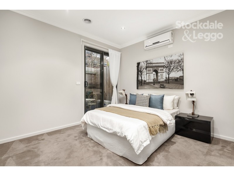 4/13 Sylvester Street, Oak Park VIC 3046