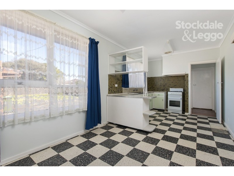 11 Golflinks Road, Glenroy VIC 3046