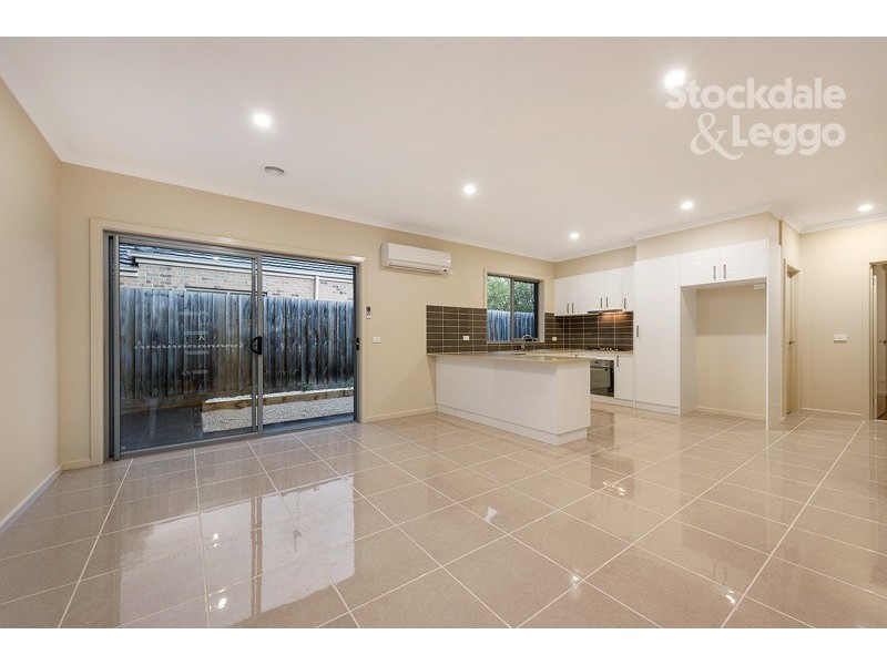 3/9 Isla Avenue, Glenroy VIC 3046