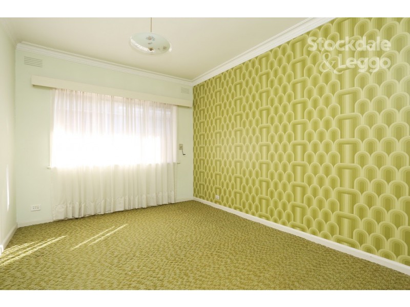 39 Melbourne Avenue, Glenroy VIC 3046