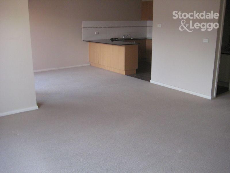 41 Watt Avenue, Oak Park VIC 3046