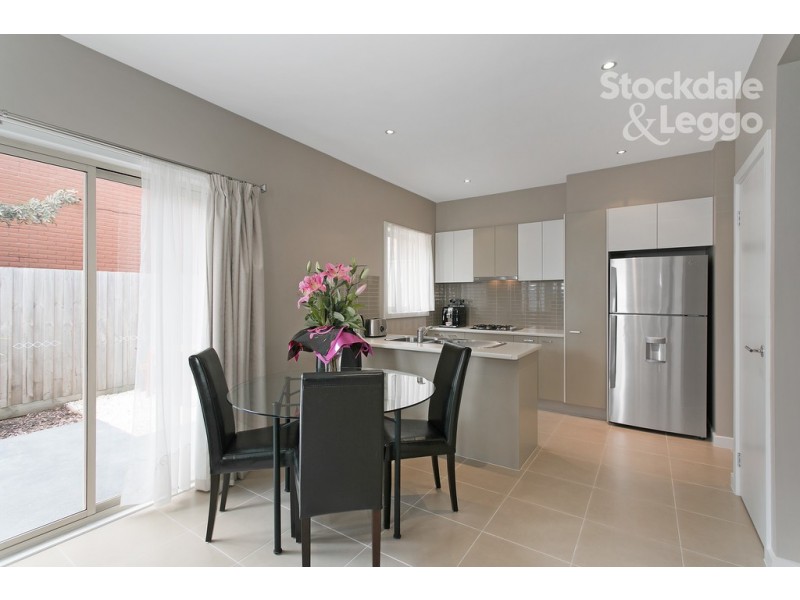 1/10 Leonard Avenue, Glenroy VIC 3046