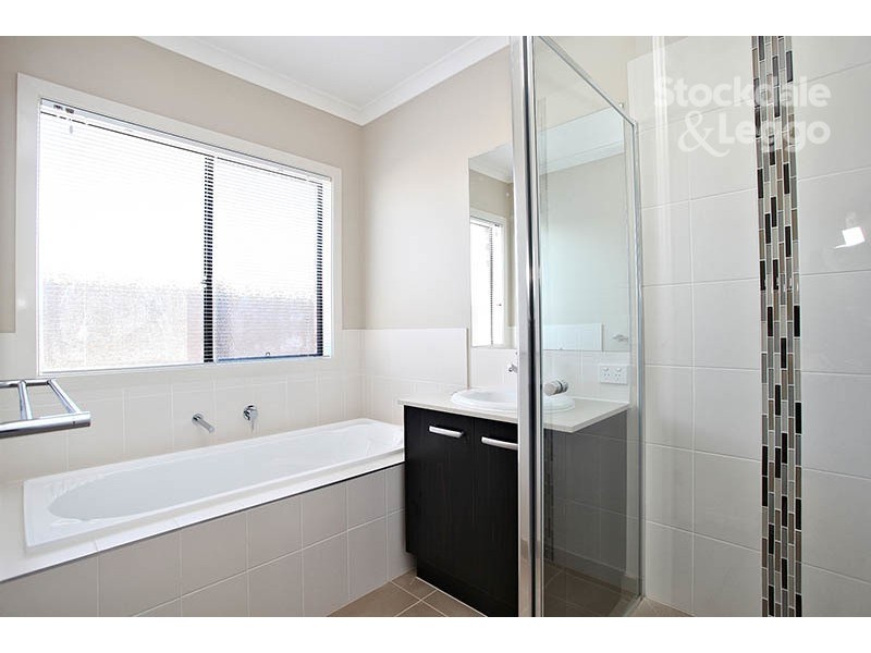 63 Gateshead Street, Craigieburn VIC 3064