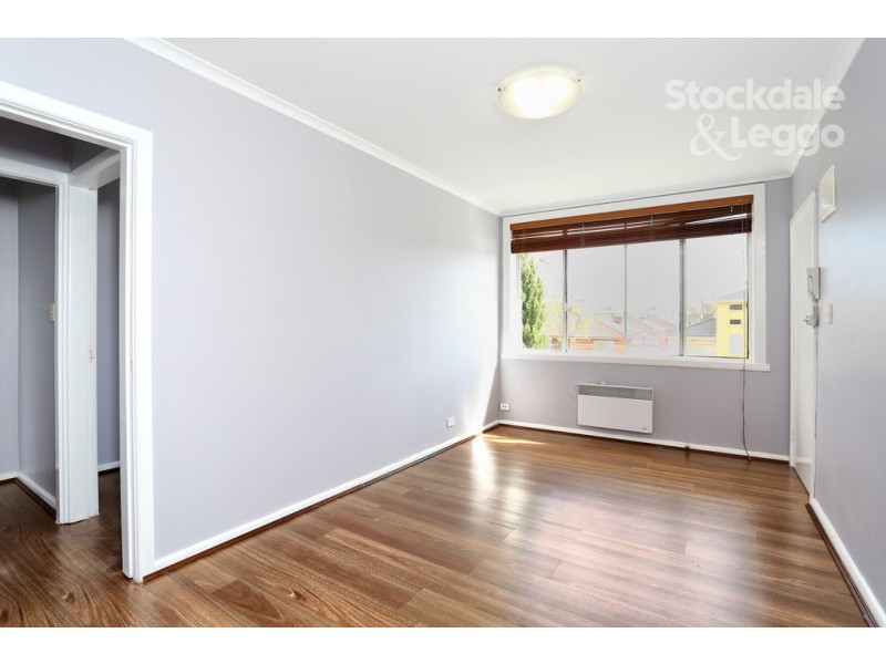 8/77 Chapman Avenue, Glenroy VIC 3046
