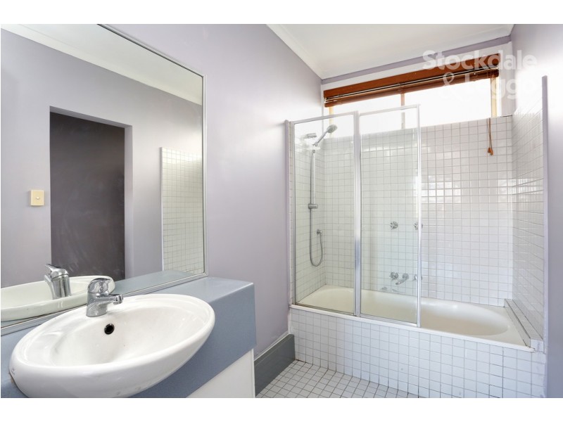 8/77 Chapman Avenue, Glenroy VIC 3046