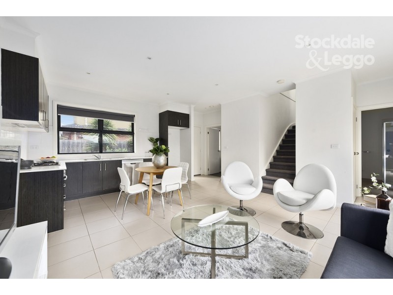 2/3 Howard Court, Glenroy VIC 3046