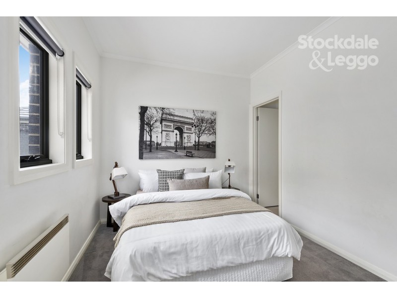 2/3 Howard Court, Glenroy VIC 3046