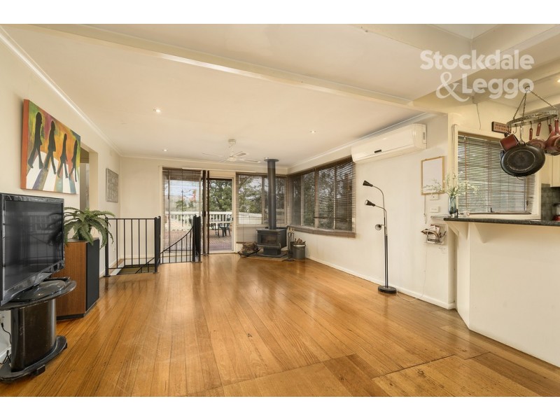 61 Vincent Street, Oak Park VIC 3046