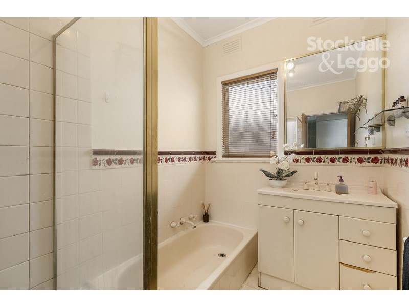 61 Vincent Street, Oak Park VIC 3046