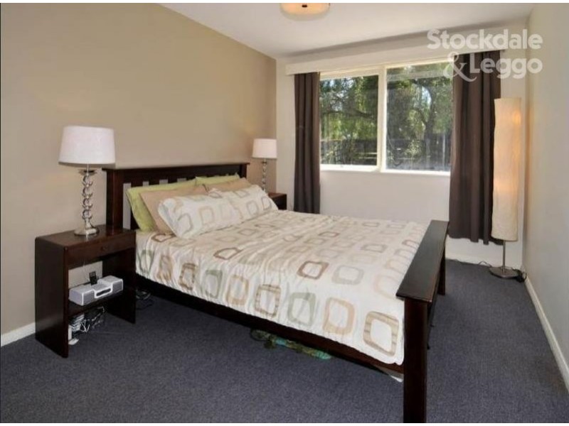 2/11 Currajong Street, Glenroy VIC 3046