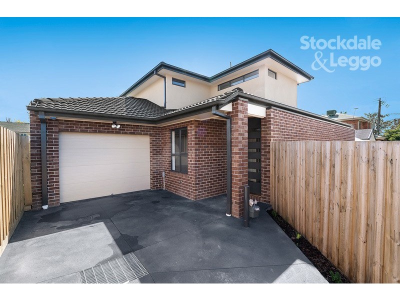 2/74 Daley Street, Glenroy VIC 3046