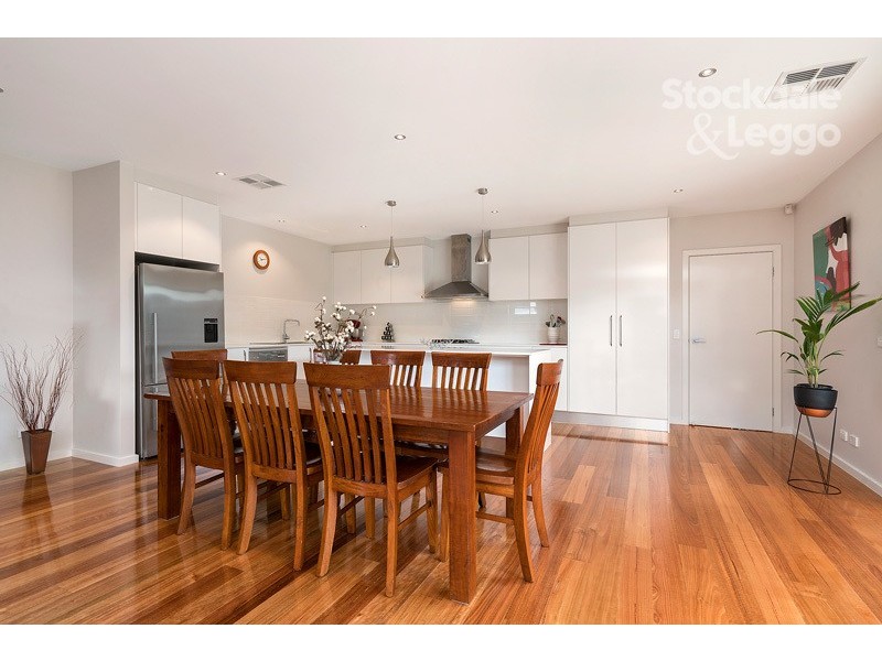 2/74 Daley Street, Glenroy VIC 3046