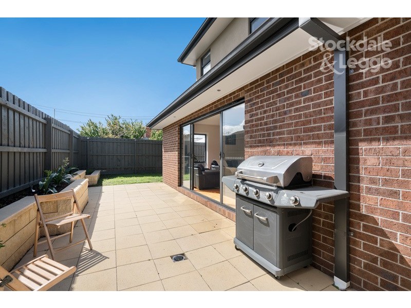 2/74 Daley Street, Glenroy VIC 3046