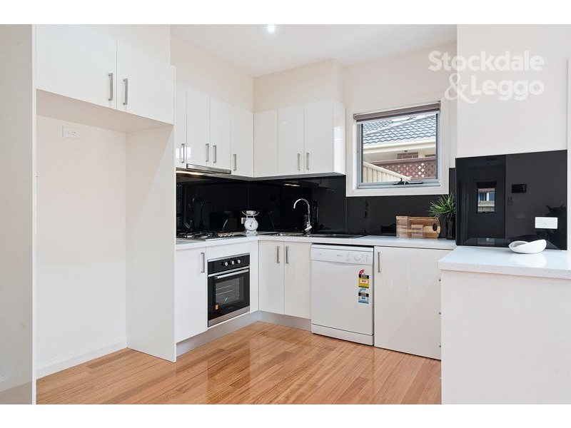 4/11 Lex Grove, Oak Park VIC 3046