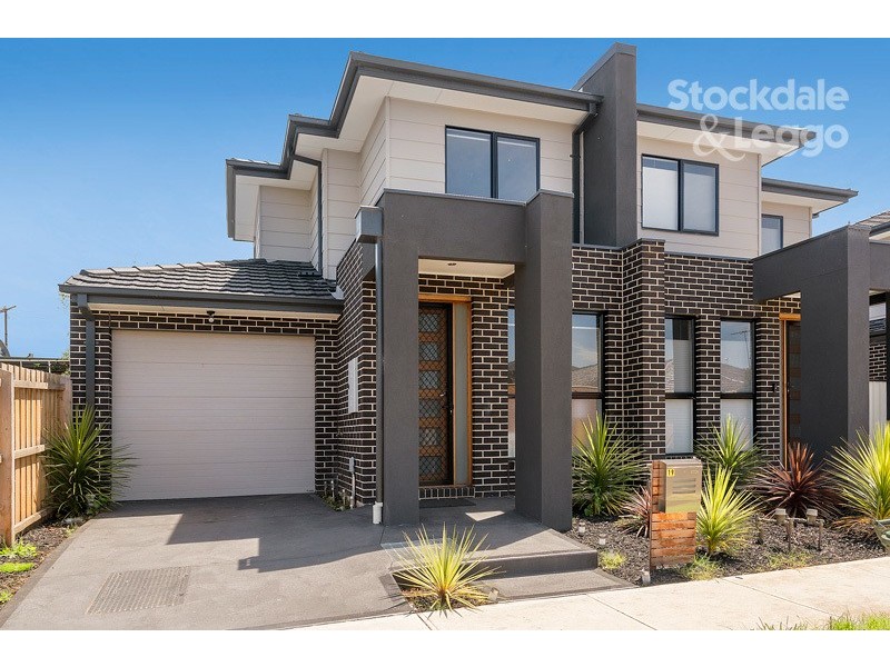 19 John Street, Oak Park VIC 3046