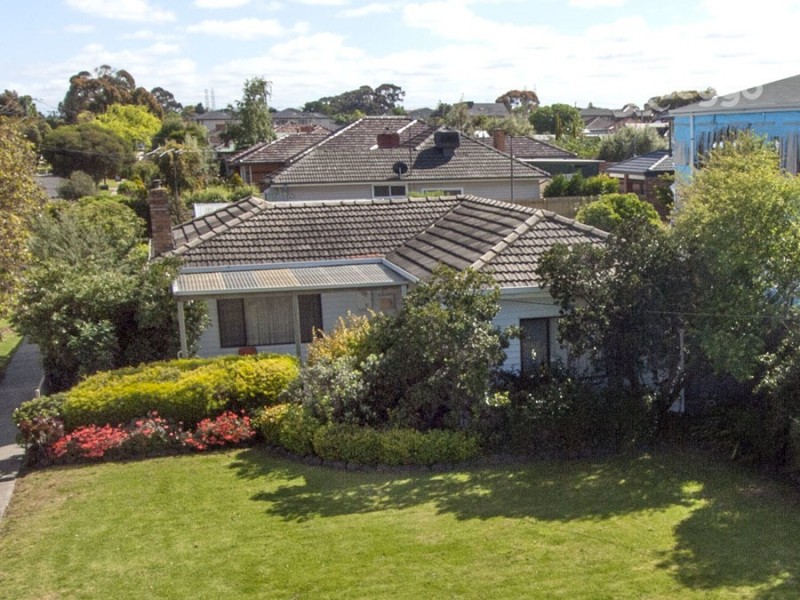 82 Melbourne Avenue, Glenroy VIC 3046