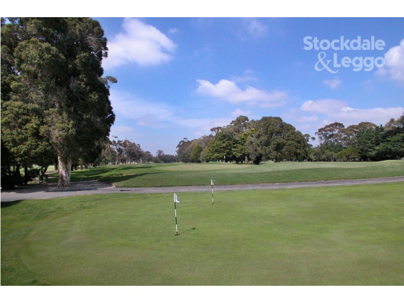 82 Melbourne Avenue, Glenroy VIC 3046