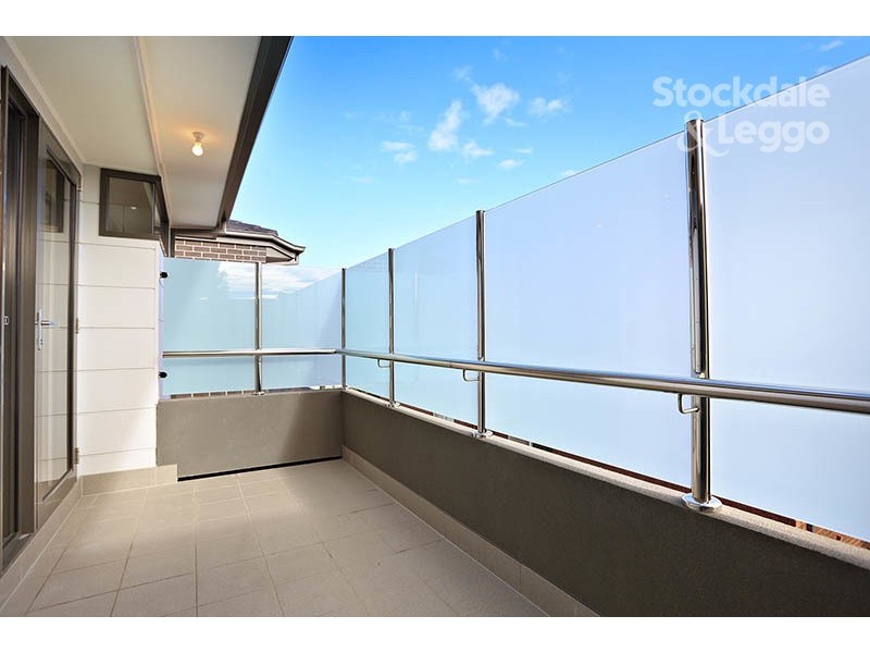 2/4 Truscott Street, Glenroy VIC 3046