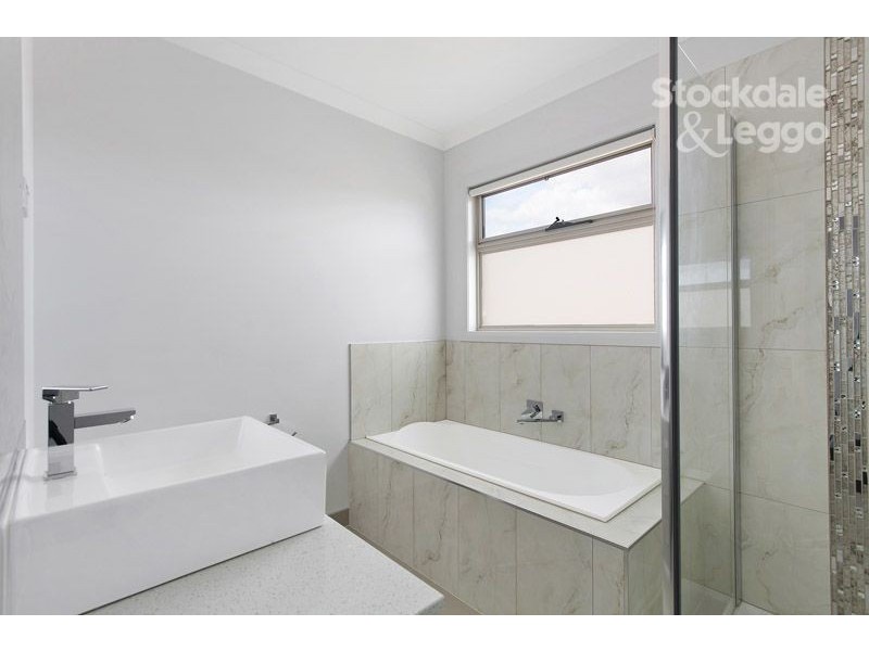 2/6 Osway Street, Broadmeadows VIC 3047