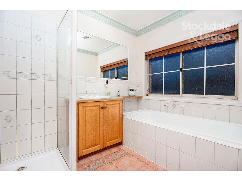 1 North Weald Way, Fawkner VIC 3060