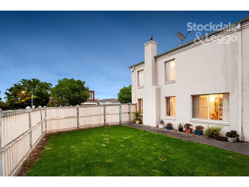 1 North Weald Way, Fawkner VIC 3060