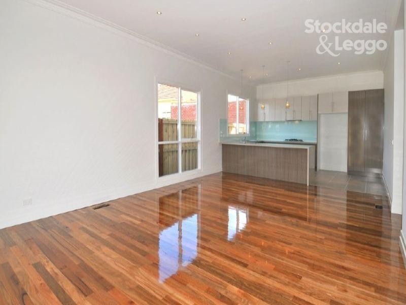 33 Arndt Road, Pascoe Vale VIC 3044