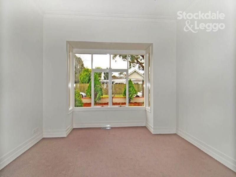 33 Arndt Road, Pascoe Vale VIC 3044