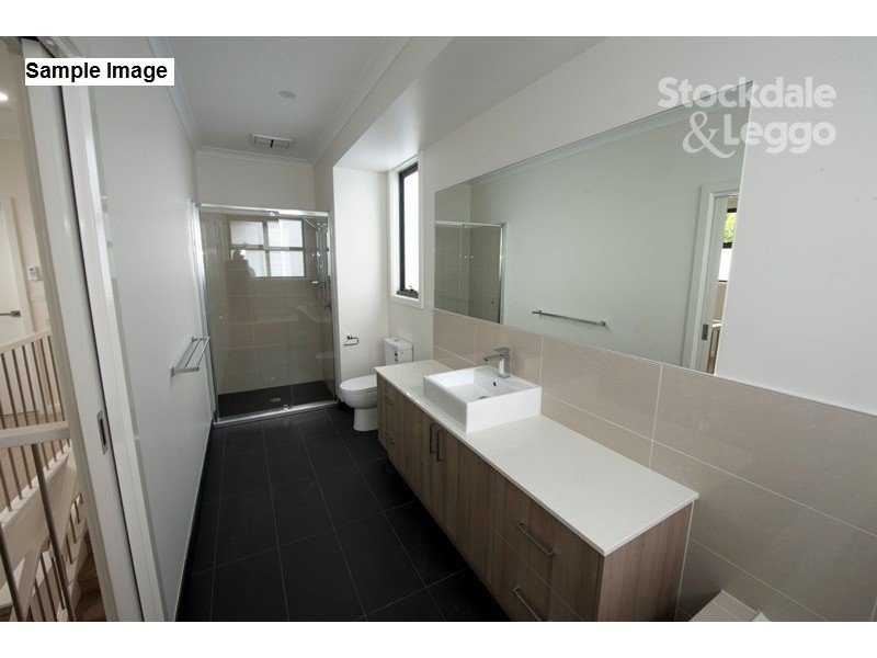 1/326 Waterloo Road, Glenroy VIC 3046