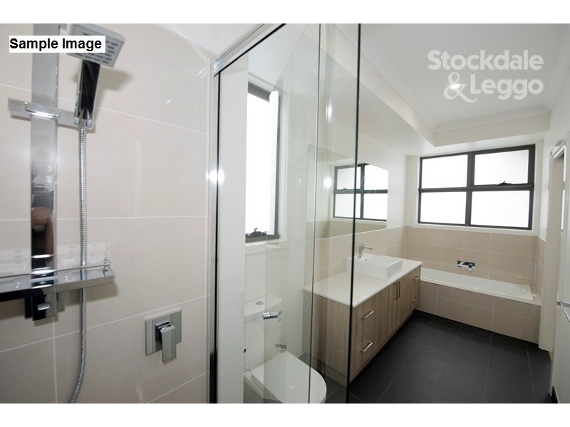 1/326 Waterloo Road, Glenroy VIC 3046