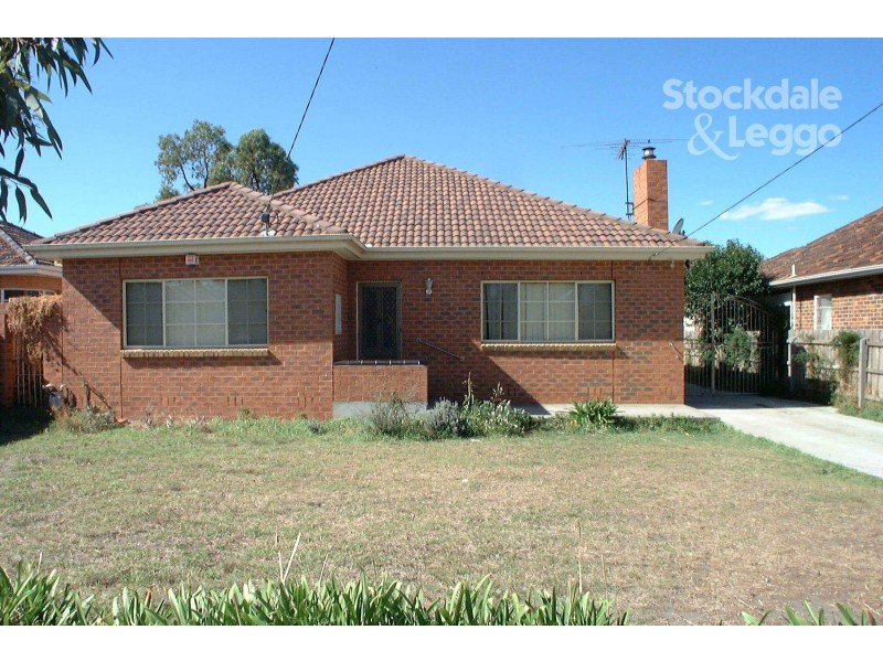 30 Trevannion Street, Glenroy VIC 3046