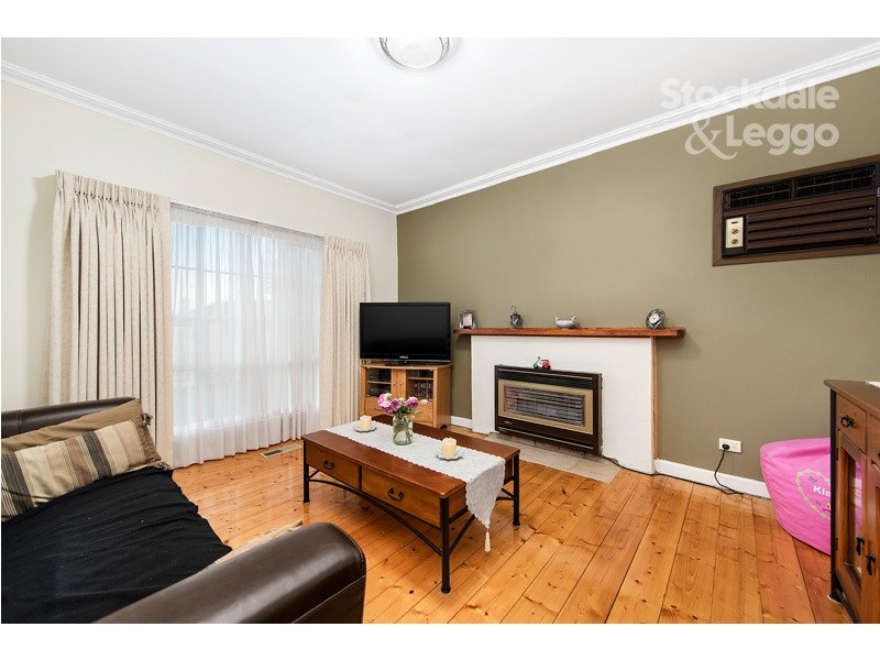 21 Jensen Street, Hadfield VIC 3046