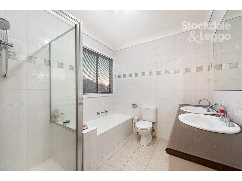 21 Jensen Street, Hadfield VIC 3046